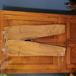 Khaki pants